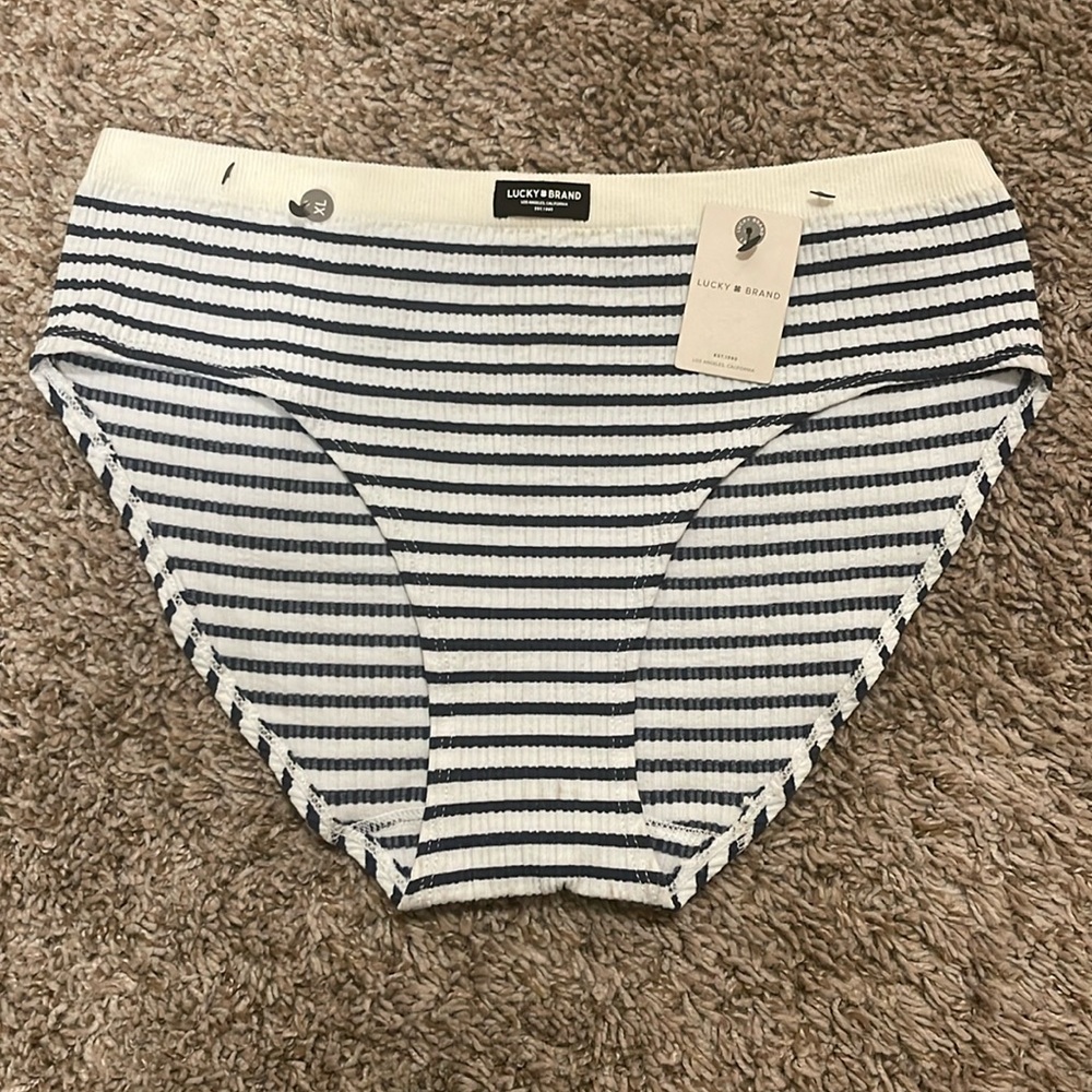 Lucky Brand Seamless Hipsters Underwear